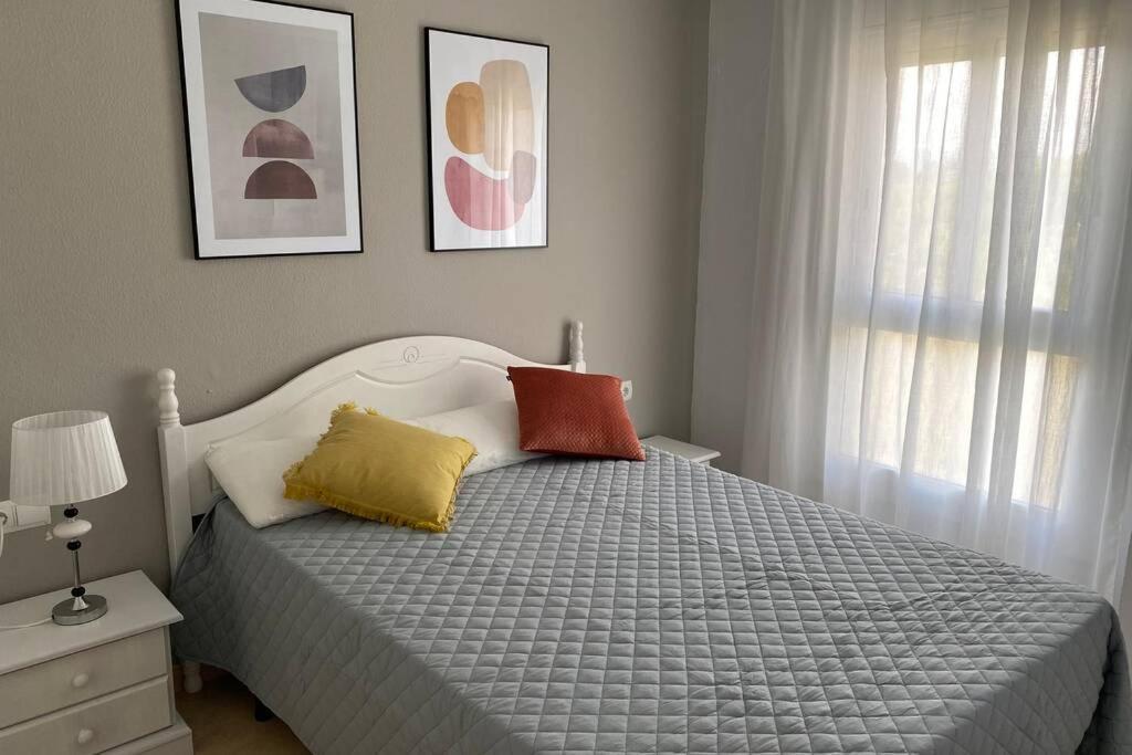 Apartamento Sajalin Salou Bagian luar foto