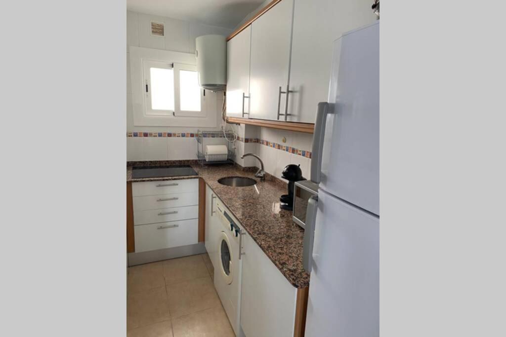 Apartamento Sajalin Salou Bagian luar foto